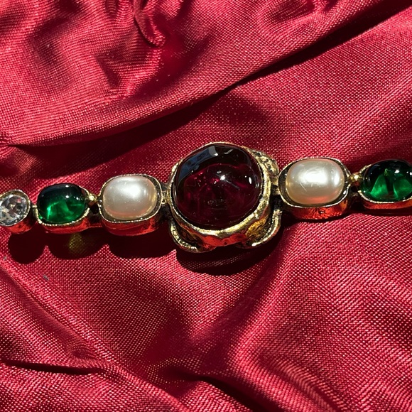 Rare Vintage signed Chanel brooch pin handmade in Paris, France, Maison Gripoix - Picture 7 of 9